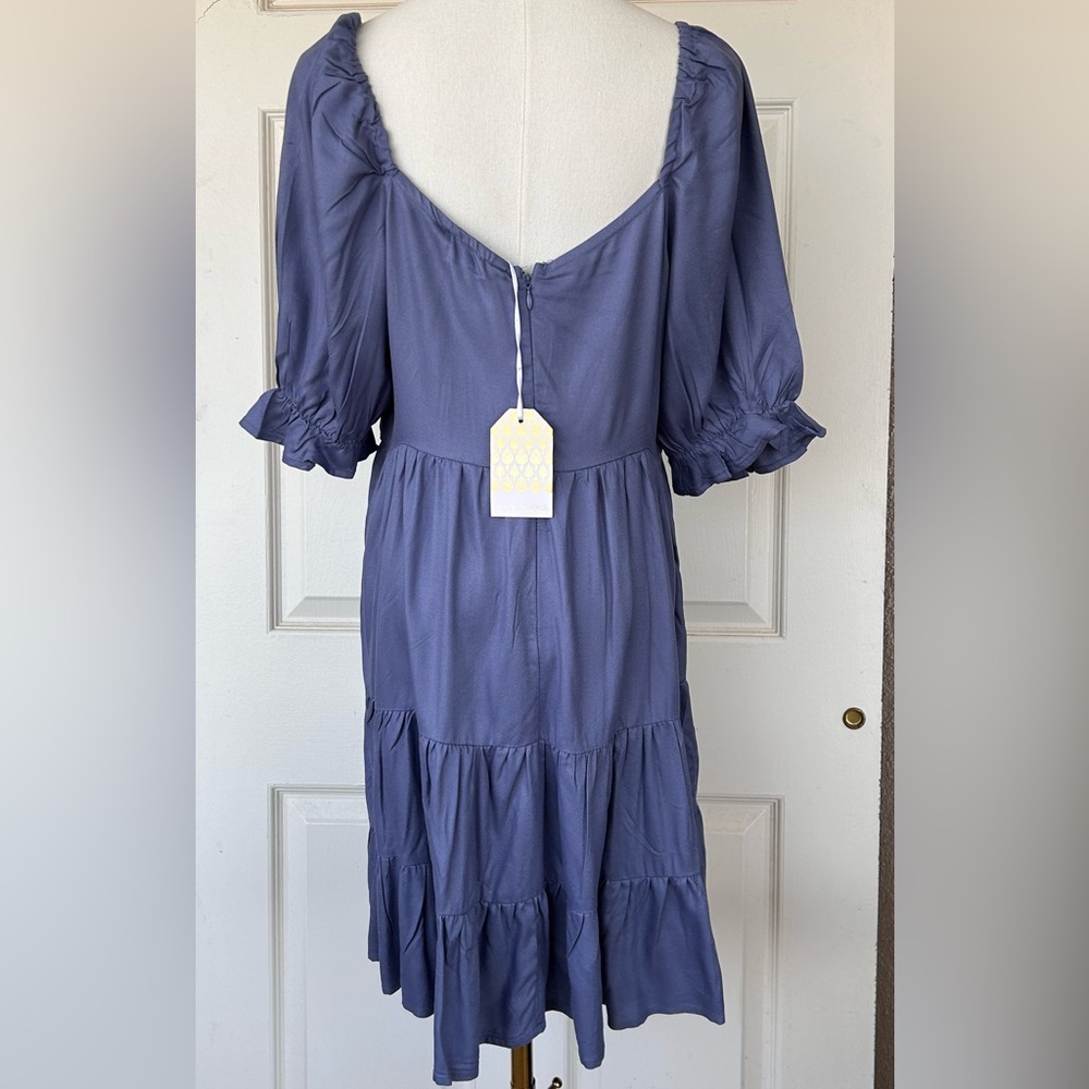 Beyond Words Tiered Puffed Sleeve Soft Queen Anne‎ Neckline Size Large - Picture 4 of 9